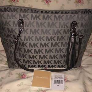Micheal Kors Handbag